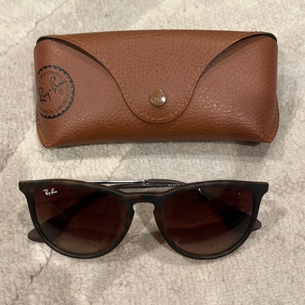 Ericka Raybands